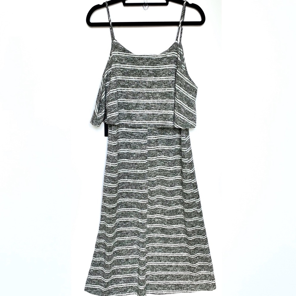 Lulu’s Maxi Tank Gray Stripped Soft Dress Large
